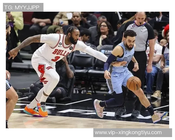 德拉蒙德狂揽24篮板创赛季新高12投6中贡献14分展现统治力