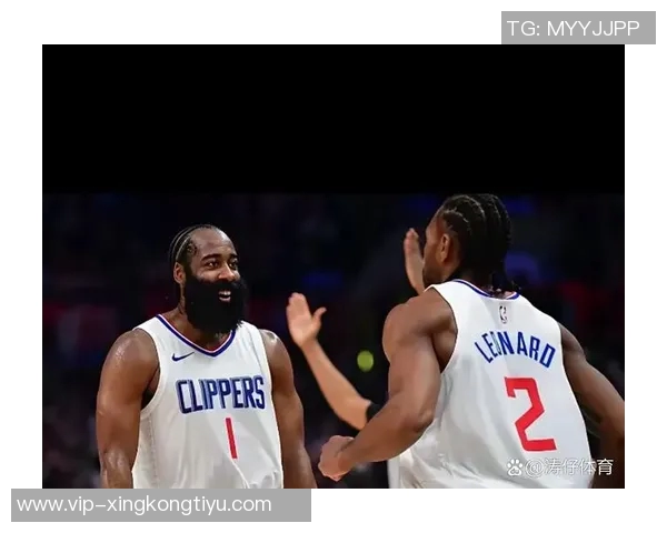 快船客场挑战火箭首发阵容揭晓哈登领衔邓恩莱昂纳德科林斯祖巴茨共战强敌