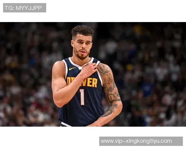 小迈克尔波特半场表现出色14中7砍下20分外加8篮板三分球命中率高达50