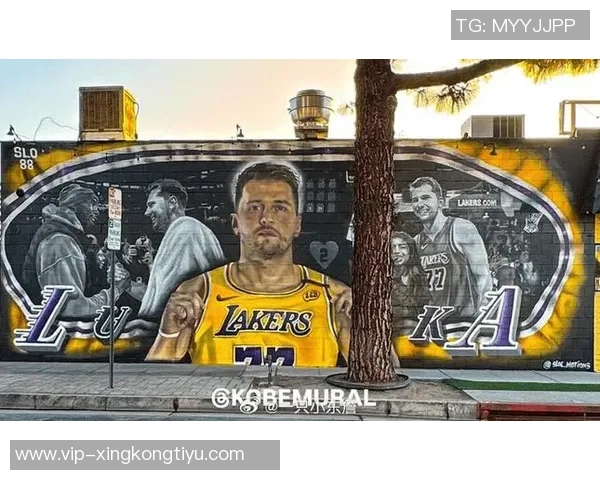 洛杉矶街头艺术家为东契奇创作新壁画宣告卢卡时代的到来