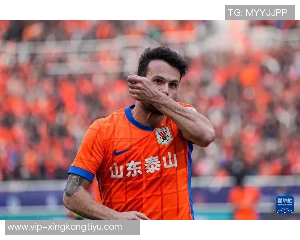 泰山队创造历史成为首个中超联赛积分突破1500的球队