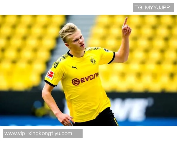 哈兰德本世纪赛季开局进球贡献数达35球位列历史第三仅次于梅罗